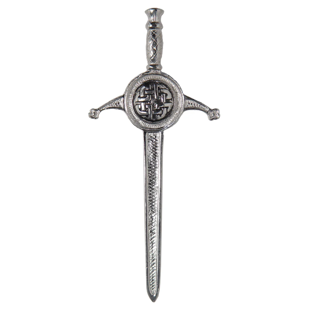 Celtic Interlace Kilt Pin - Image 3