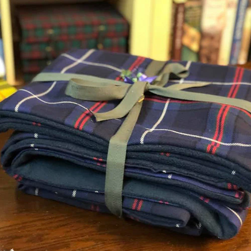American National Fleece lined Tartan Throw and Three Cushion Cover Set - Image 3