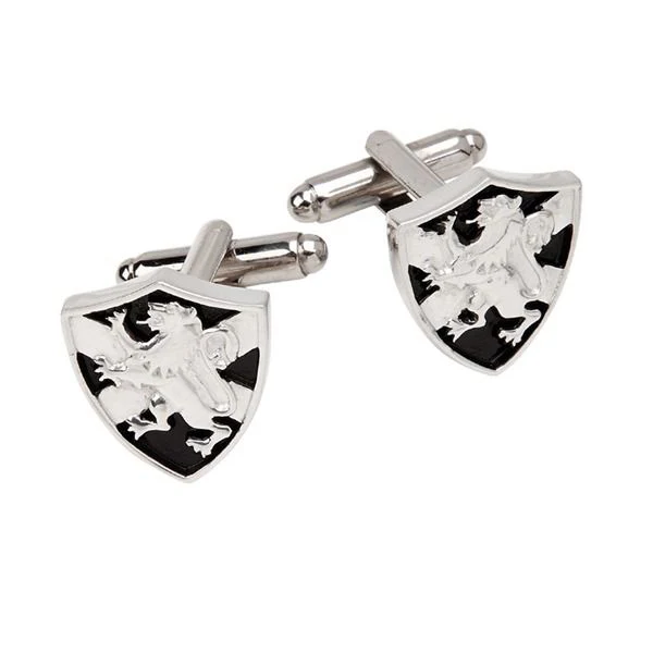 Axe and Shield Kilt Pin & Cufflink Set - Image 3