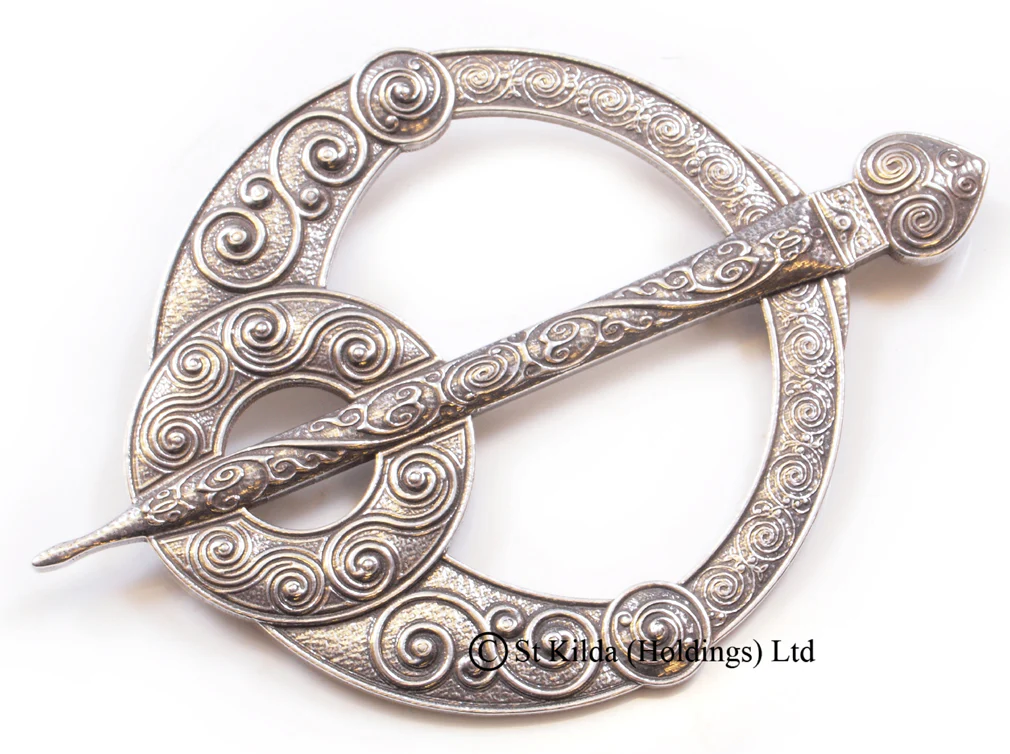 Battersea Spiral  Penannular Plaid Brooch - Image 3
