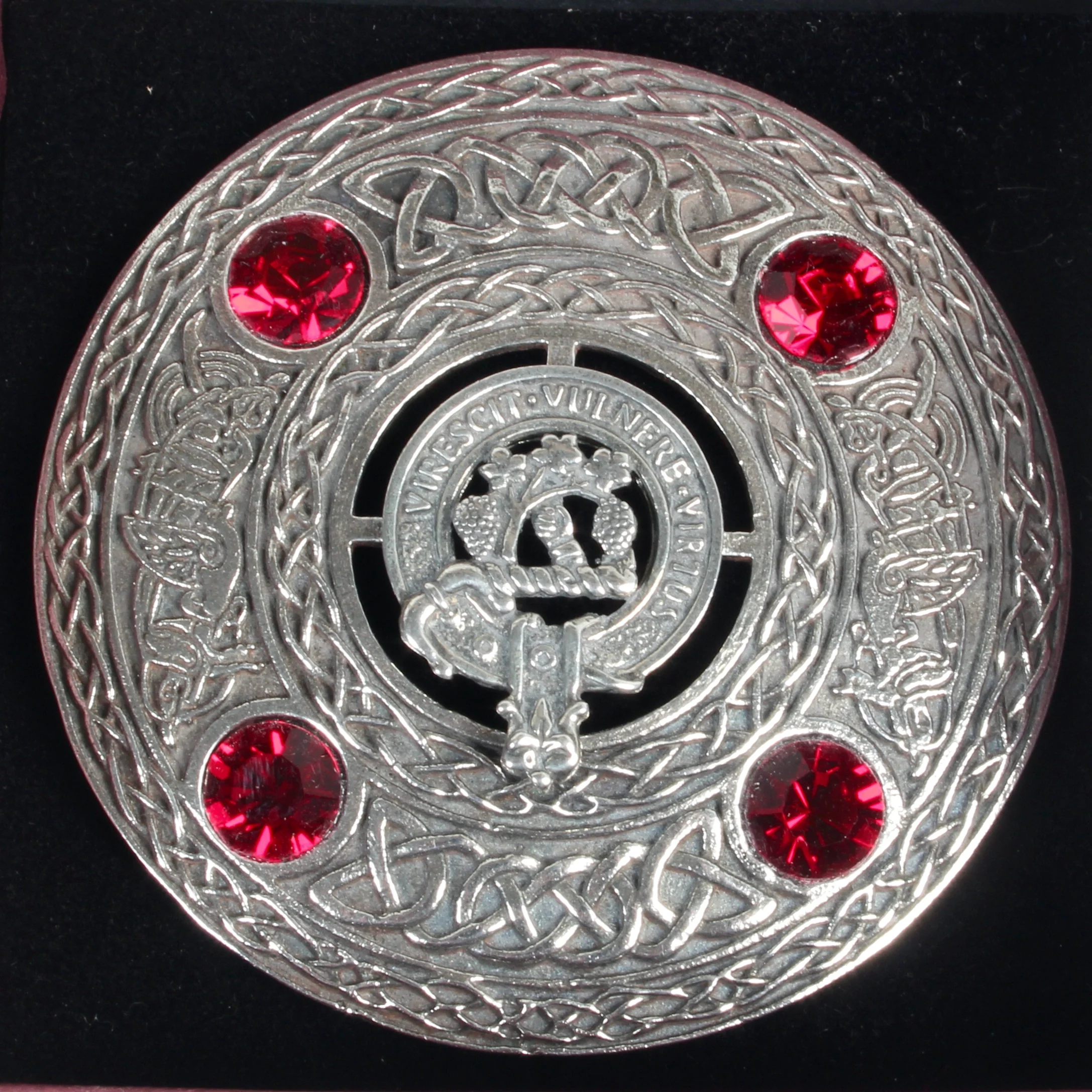 Burnett Clan Crest Pewter Plaid Brooch - Image 2