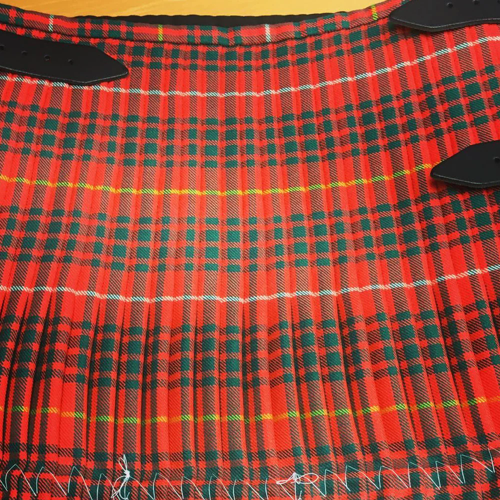 Cameron Modern Heavyweight Hand Stitched Kilt - Image 3