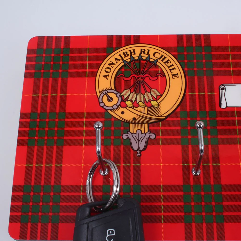 Clan Crest and Tartan Key Rack - Image 4