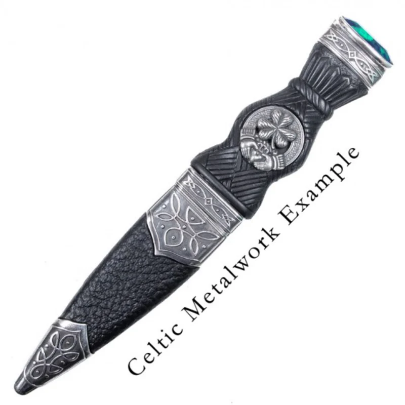 Clan Crest Celtic Sgain Dubh - Coloured Stone - Image 4