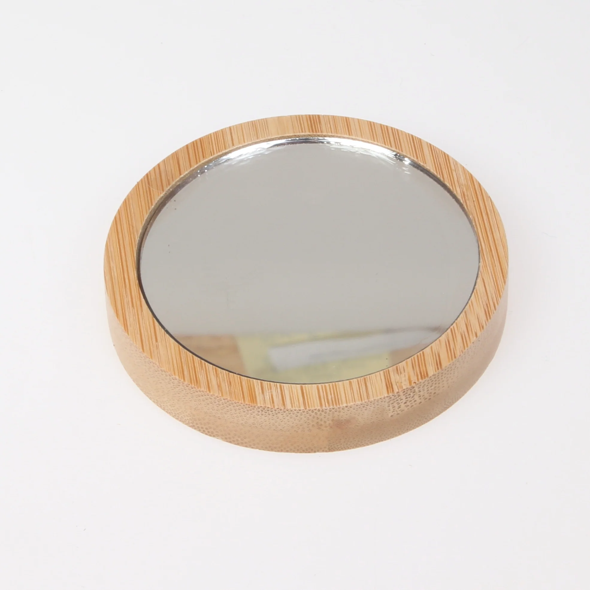 Clan Crest Engraved Wooden Pocket Mirror - Image 2