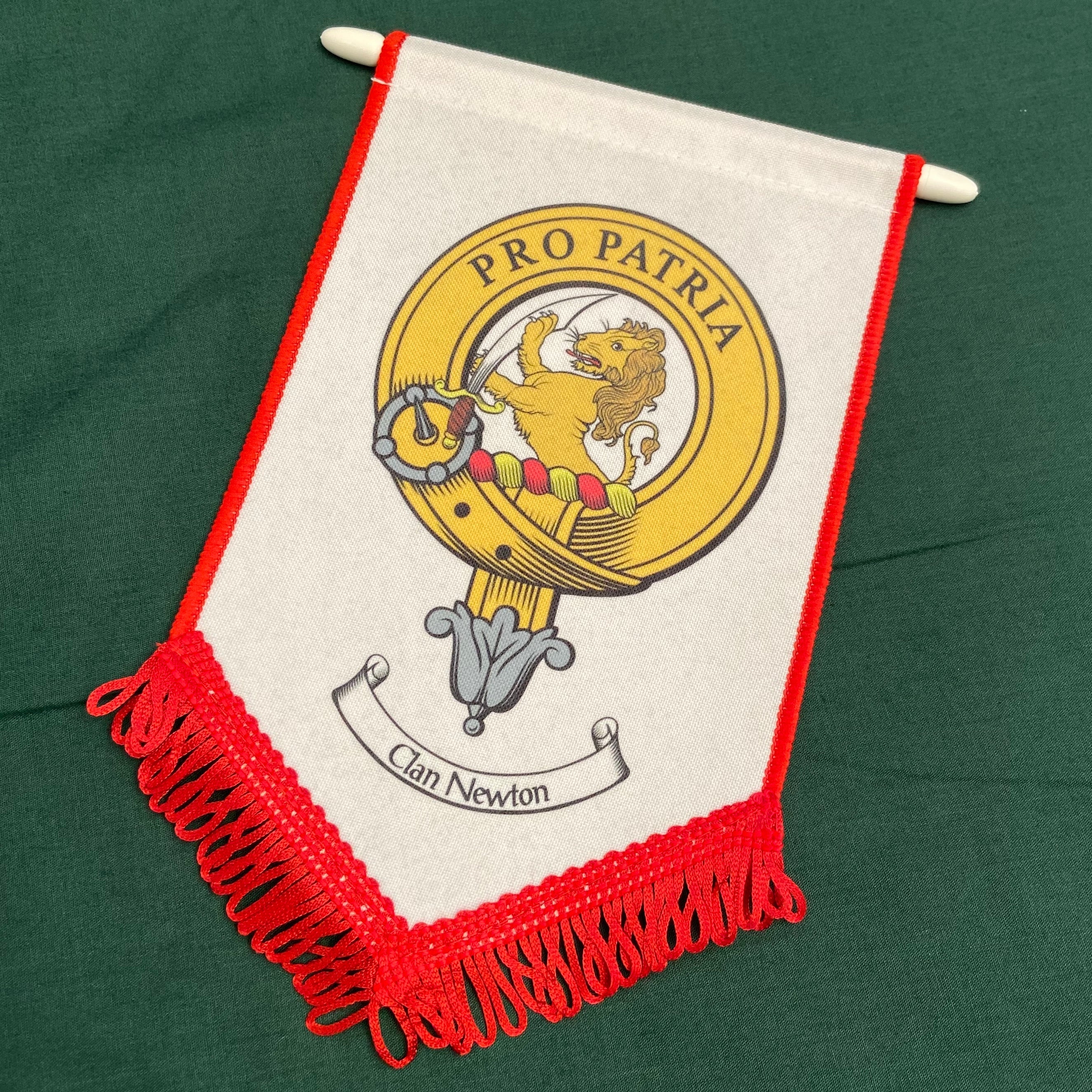 Clan Crest Hanging Pennant - Image 3