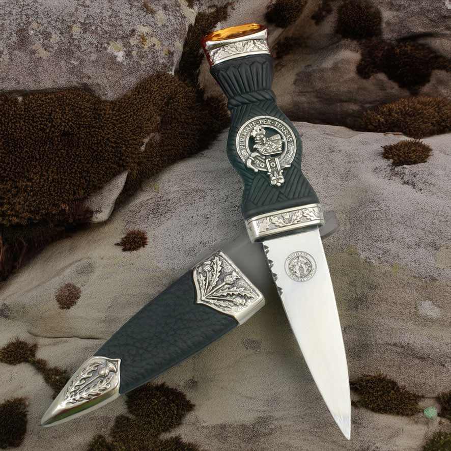 Clan Crest Thistle Sgain Dubh - Coloured Stone