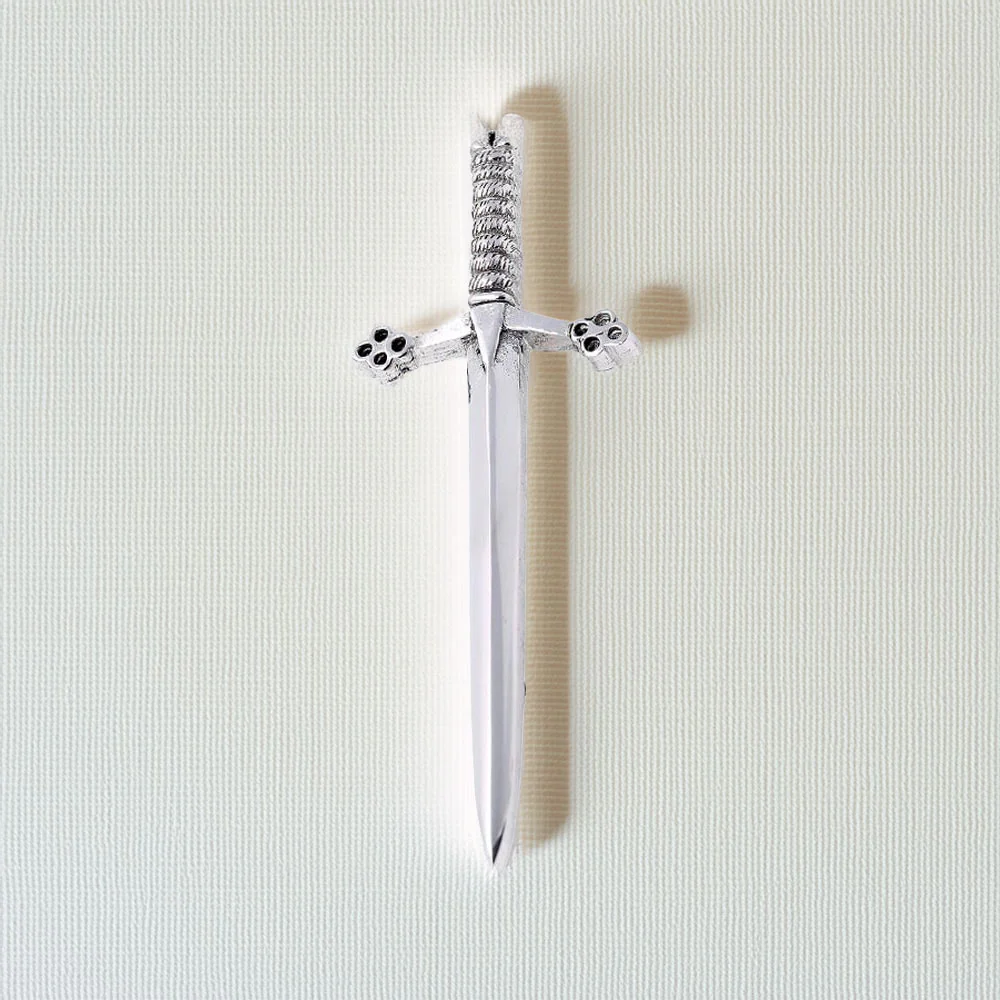 Claymore Kilt Pin