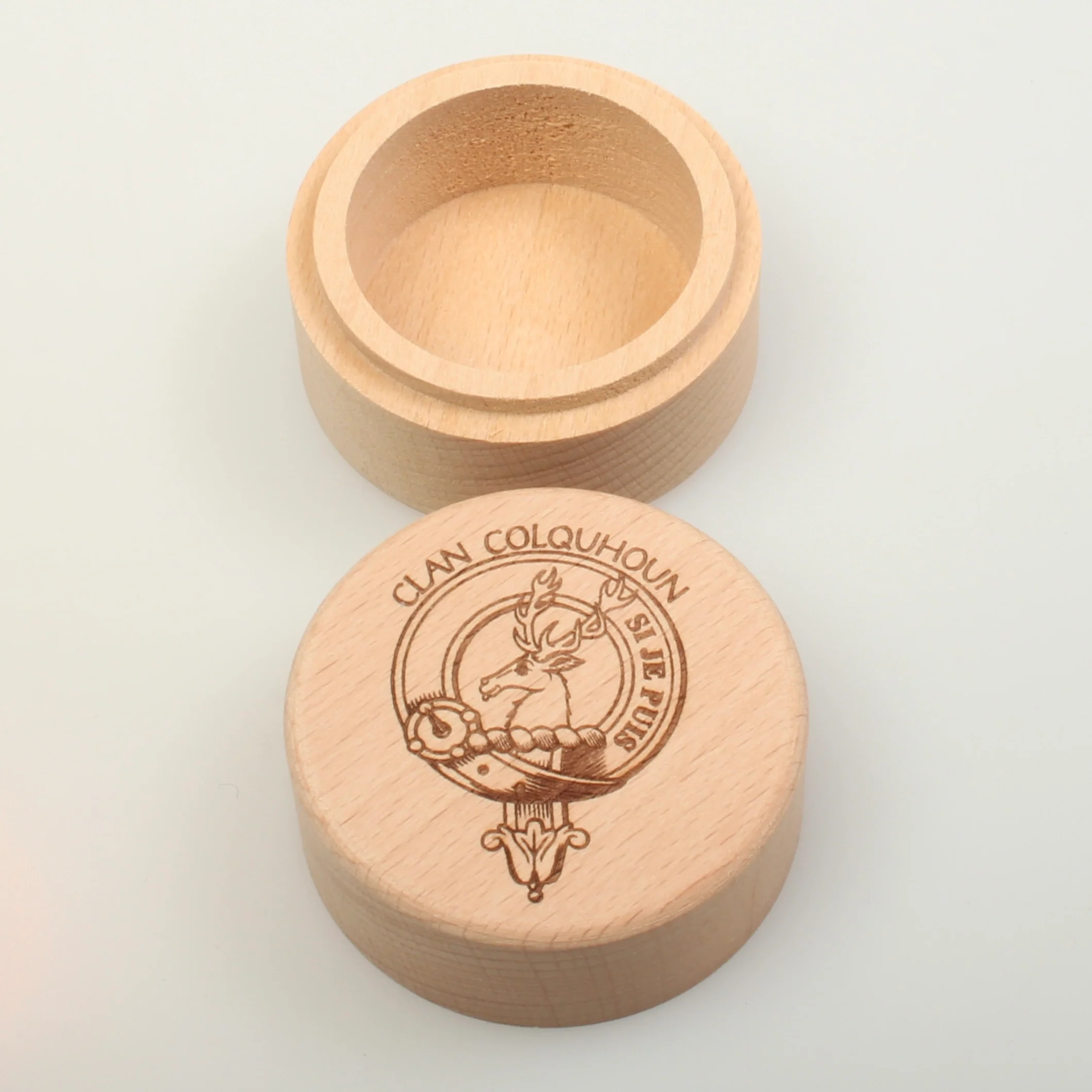 Colquhoun Clan Crest Wooden Ring Box - Image 3
