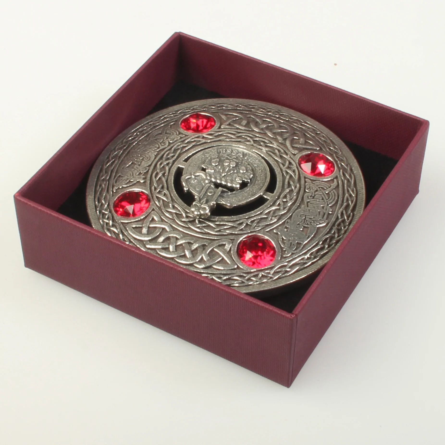 Dundas Clan Crest Pewter Plaid Brooch - Image 4