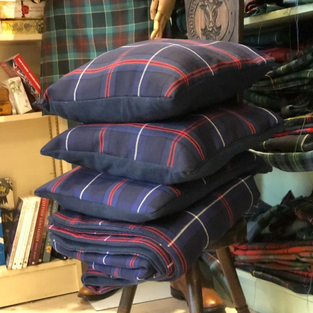 Fleece lined Tartan Throw and Three Cushion Cover Set - Image 4