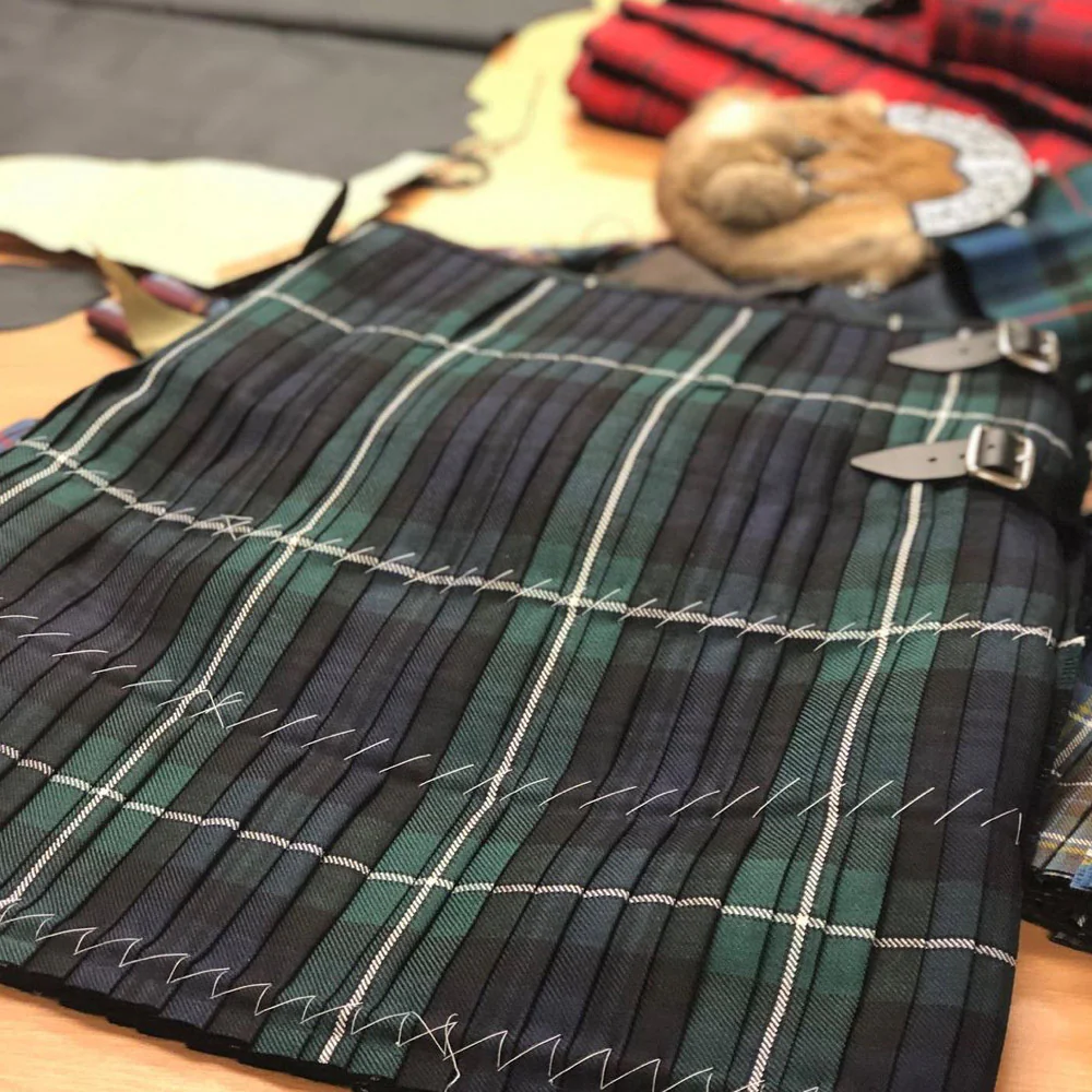 Forbes Modern Heavyweight Hand Stitched Kilt - Image 3