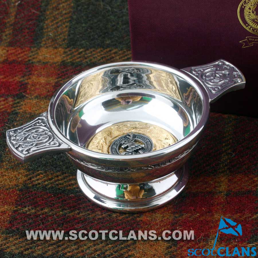 Fraser of Lovat Clan Crest Quaich with Gold Trim - Image 2