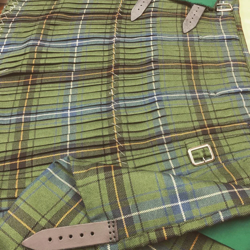 Gent's Medium Weight Hand Stitched Kilt - Image 4