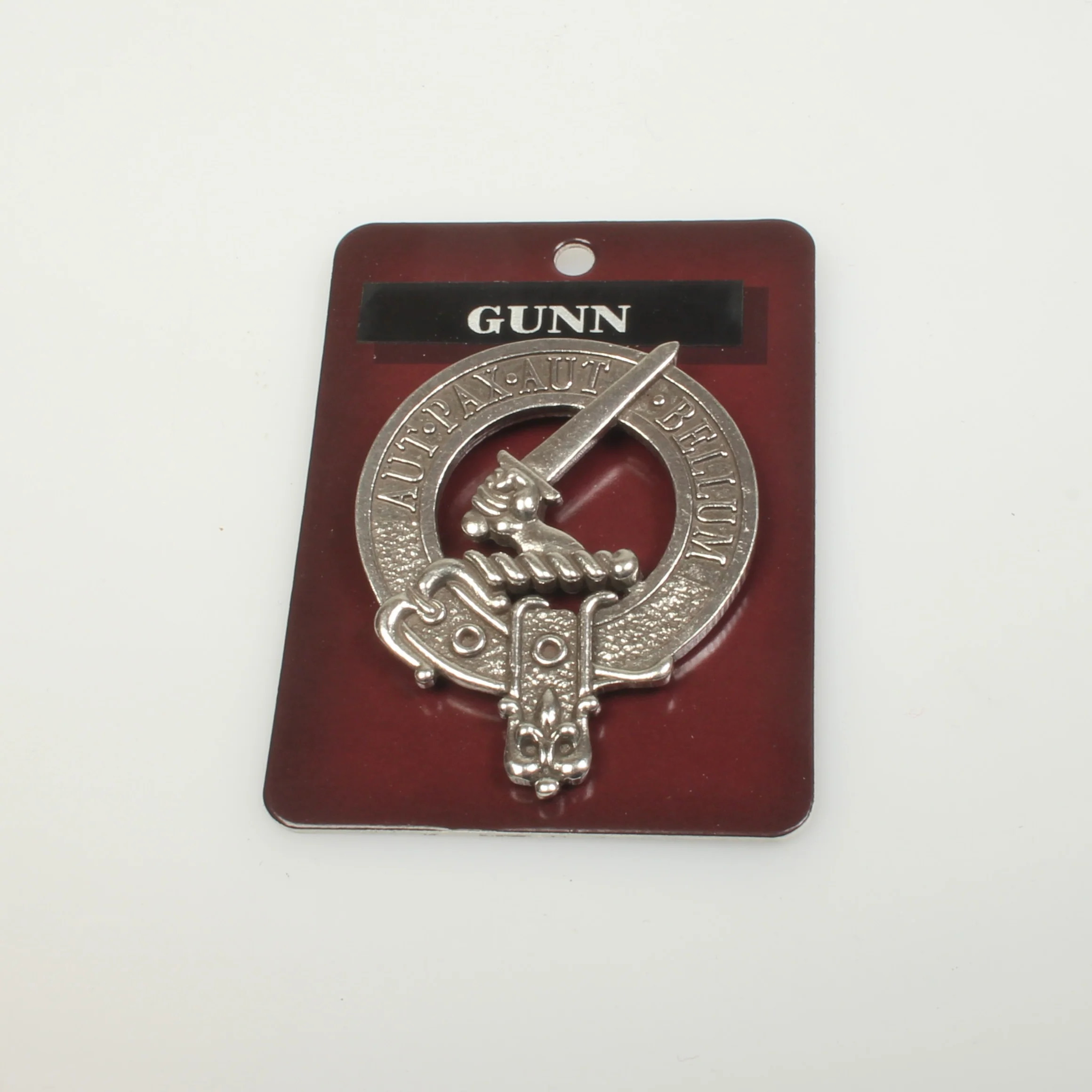 Gunn Clan Crest Badge in Pewter - Image 2
