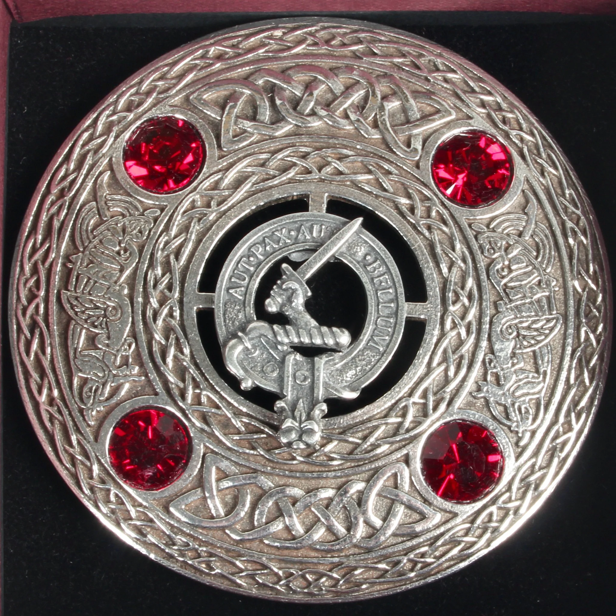 Gunn Clan Crest Pewter Plaid Brooch - Image 2