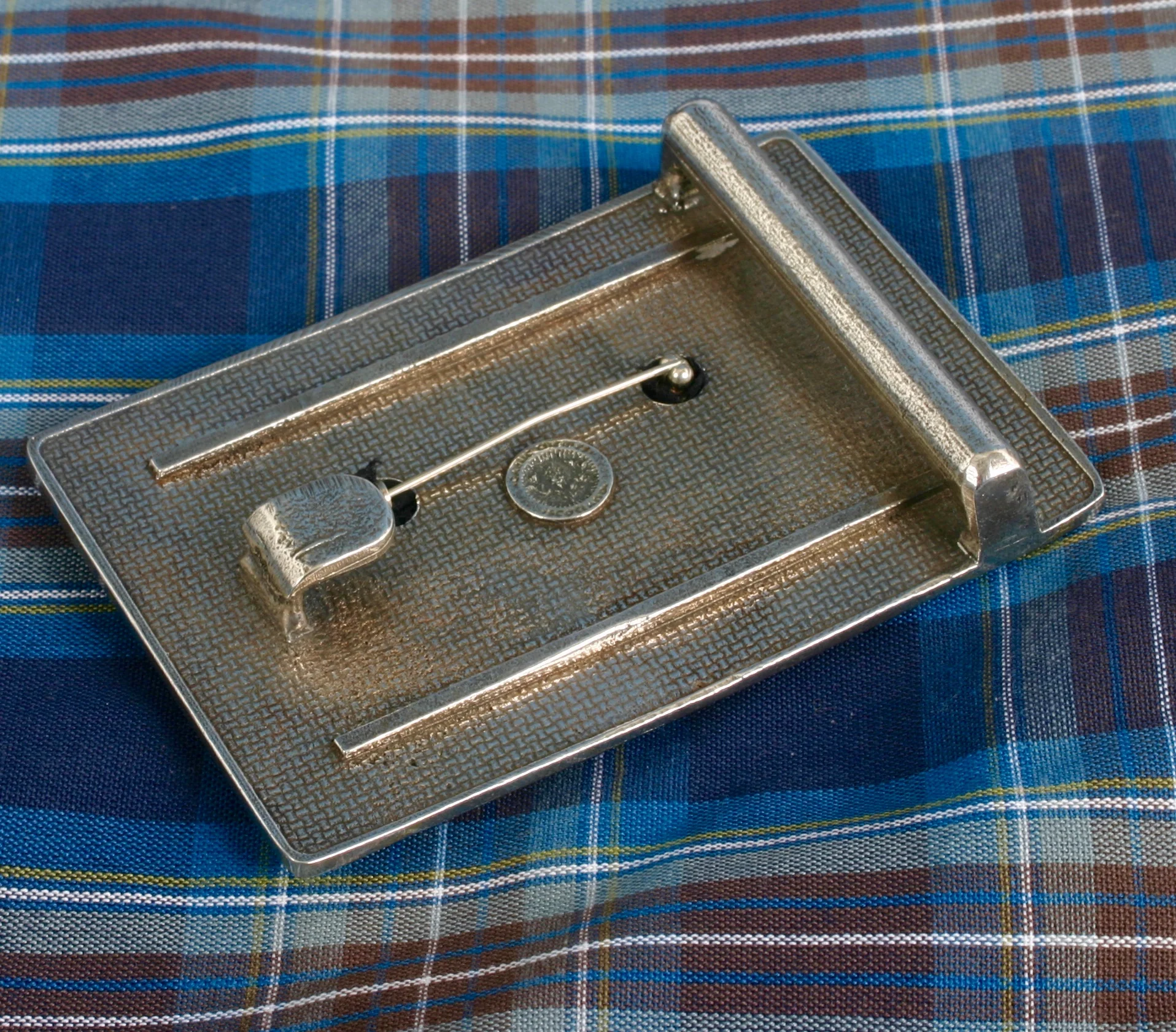 Gunn Pewter Clan Crest Buckle For Kilt Belts - Image 2