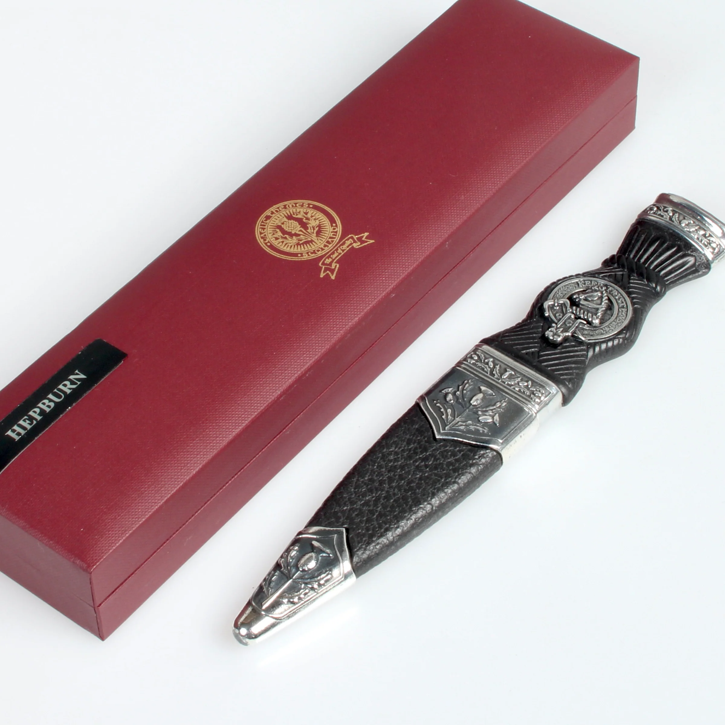Hepburn Clan Crest Sgian Dubh - Stone Top