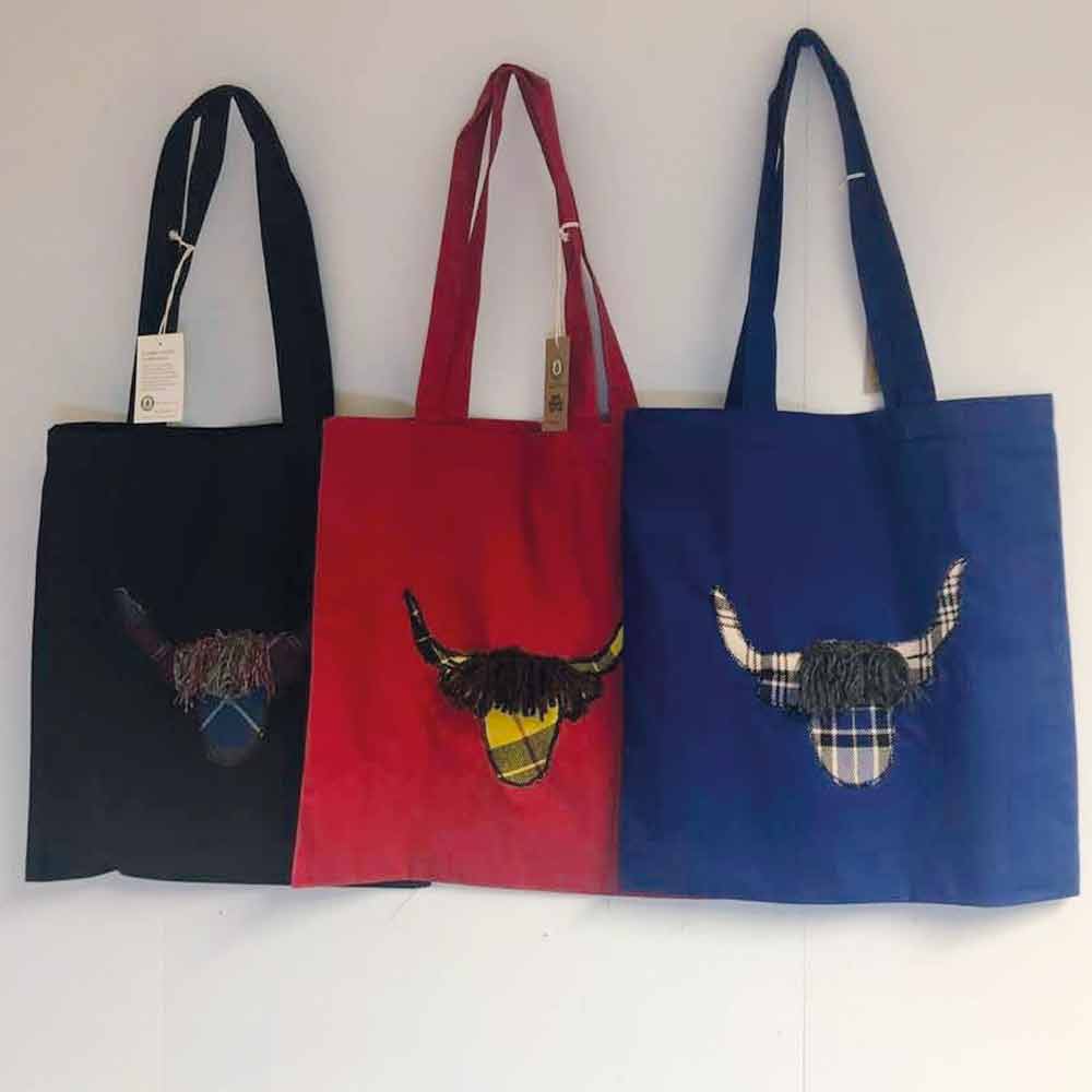 Highland Cow Tote Bag in Scotland 2000 Tartan - Image 3