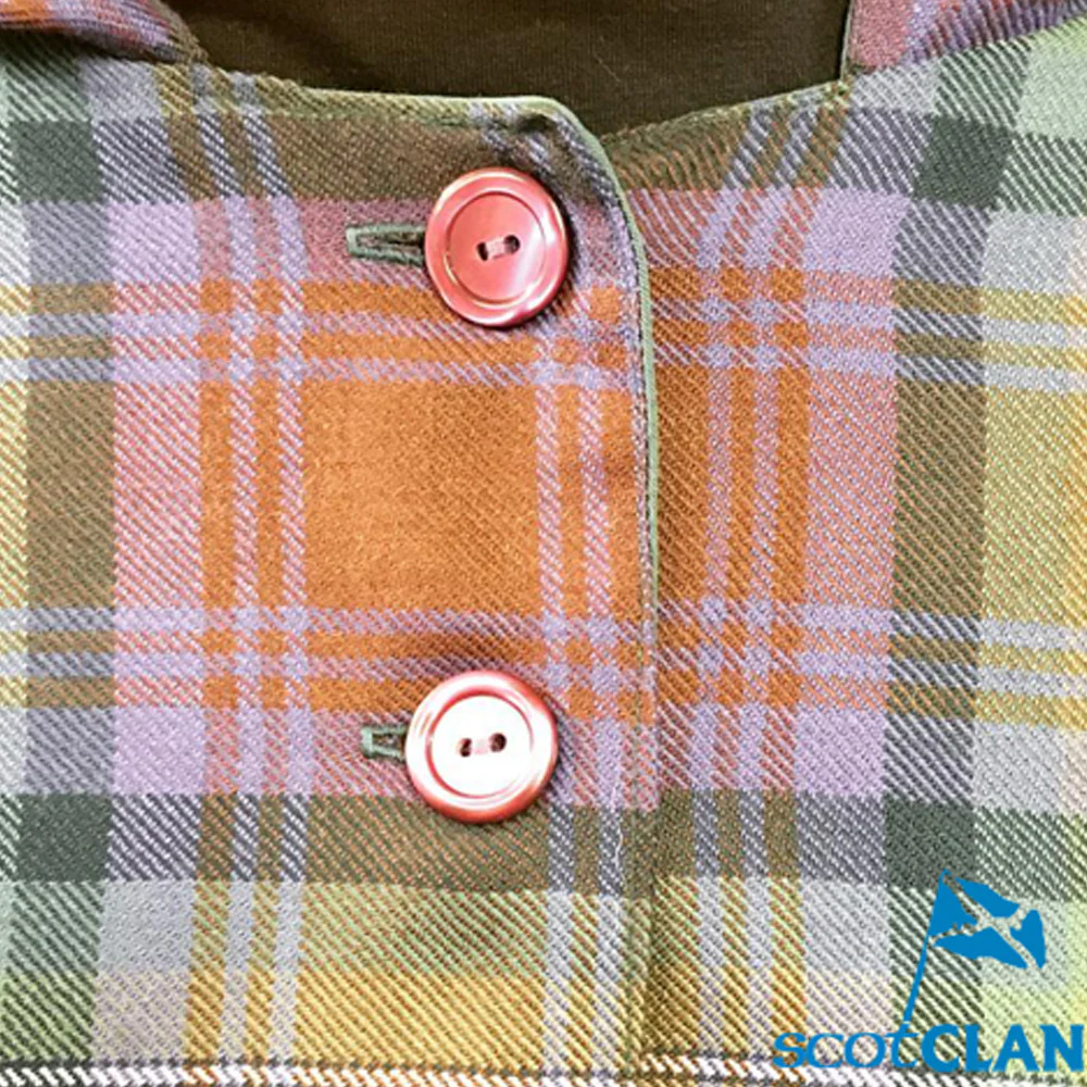 Isle of Skye Hooded Cape - Image 4