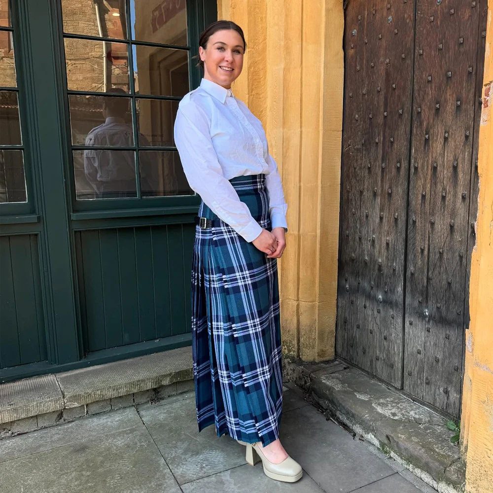 Ladies Floor Length Hand Stitched Kilt - mediumweight - Image 3