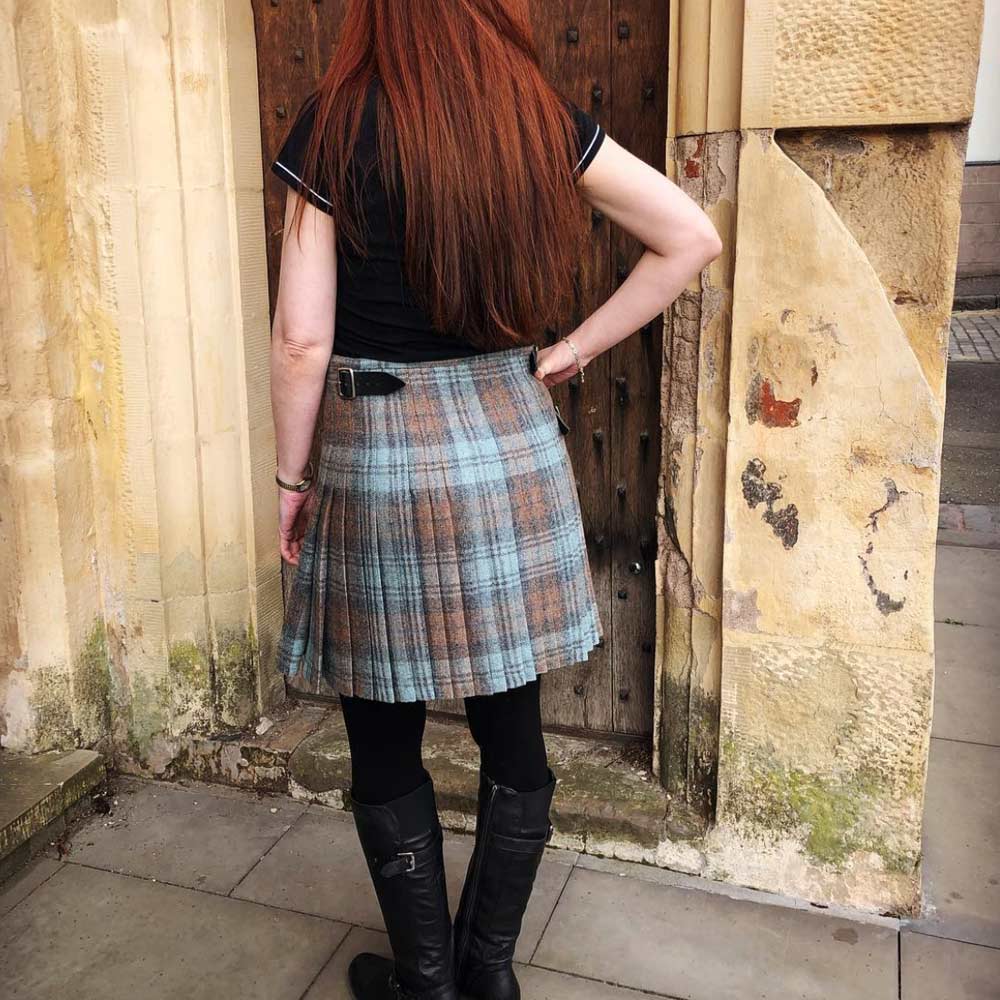 Ladies Hand Stitched Tweed Kilt - Image 5