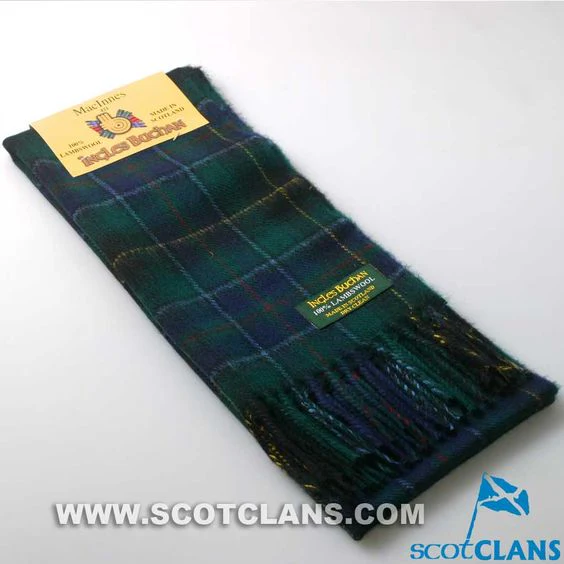 Lambswool Scarf in MacInnes Modern Tartan - Image 3
