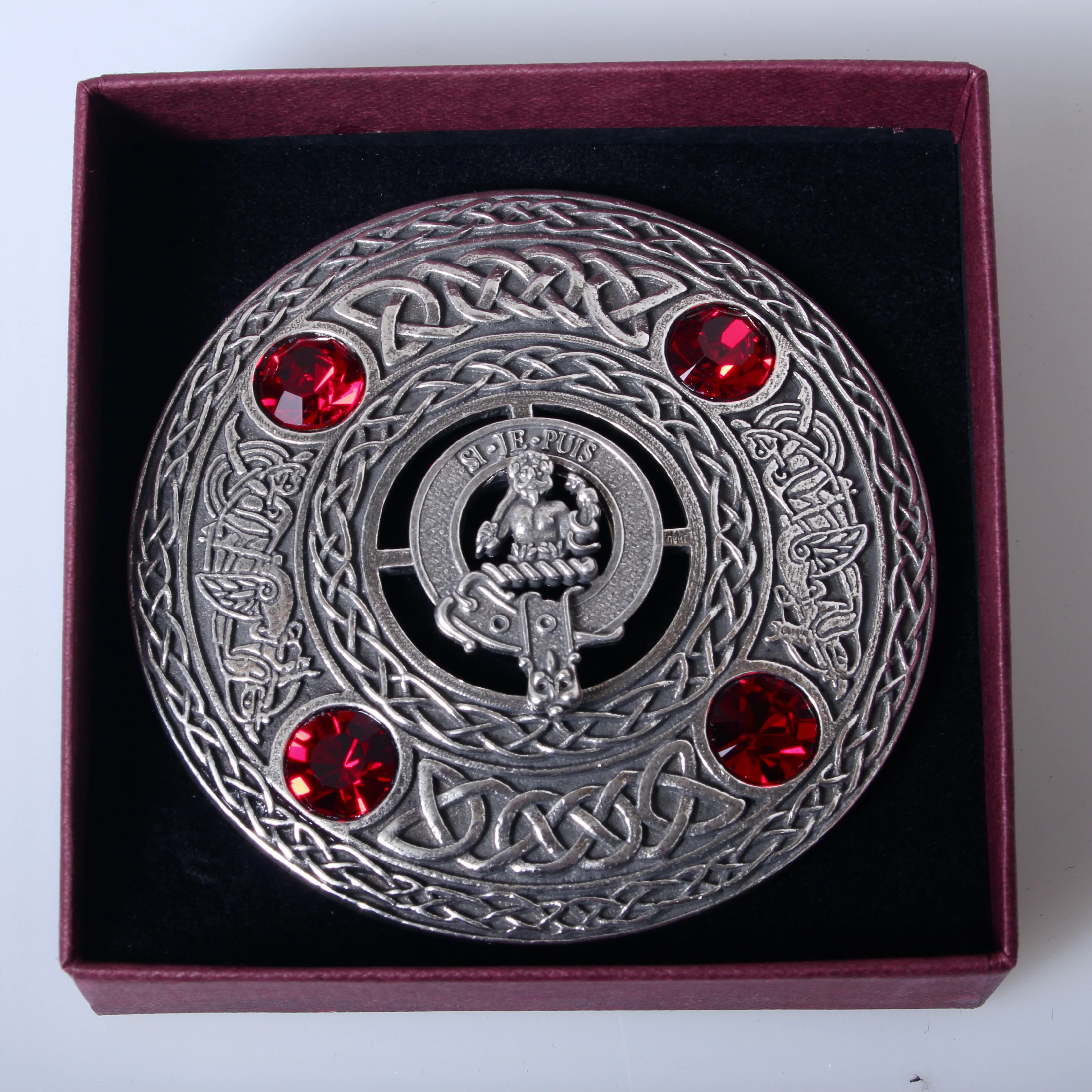 Livingstone Clan Crest Pewter Plaid Brooch - Image 2