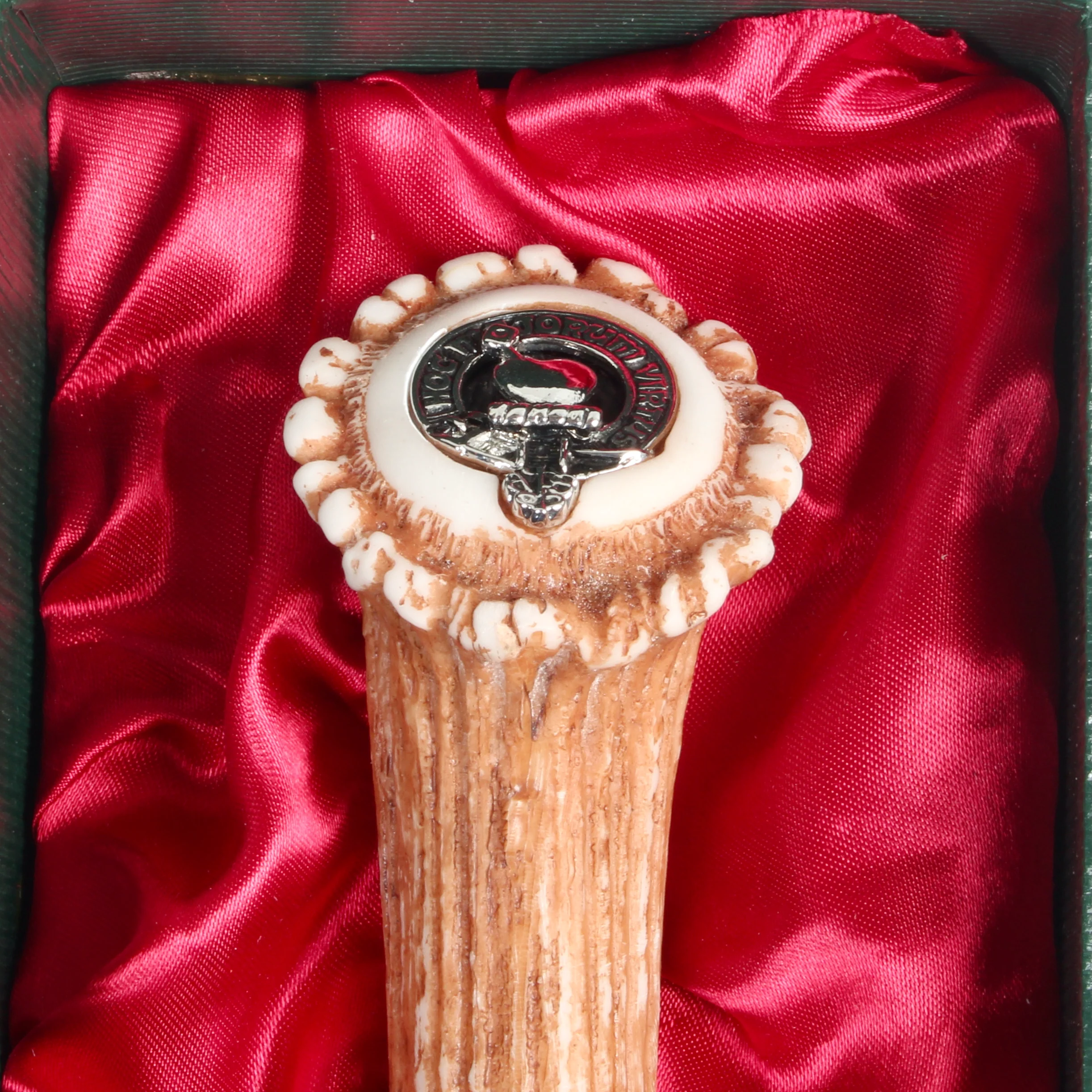 Logan Clan Crest Stag Horn Sgian Dubh - Image 2