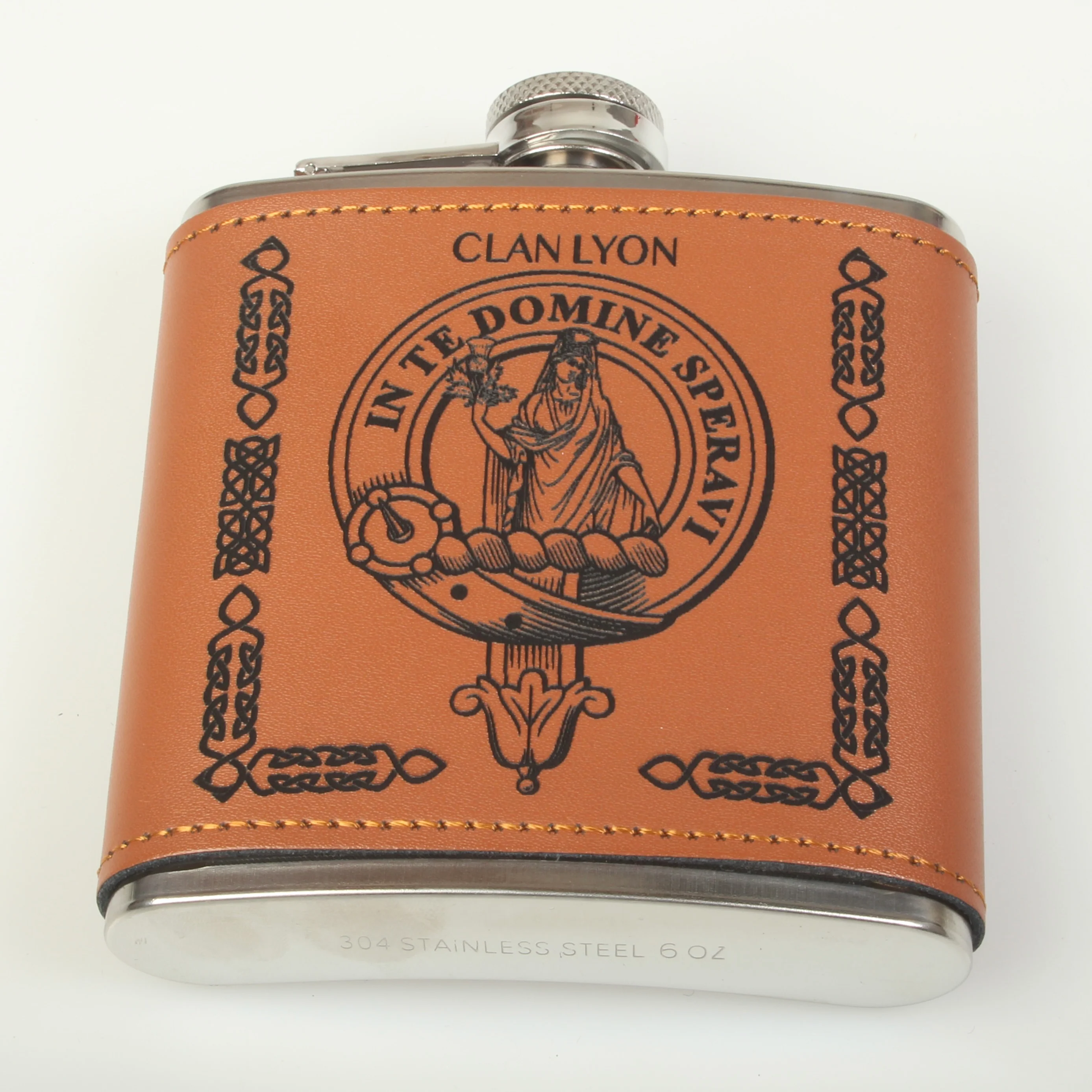Lyon Clan Crest PU Leather Covered Hip Flask - Image 3