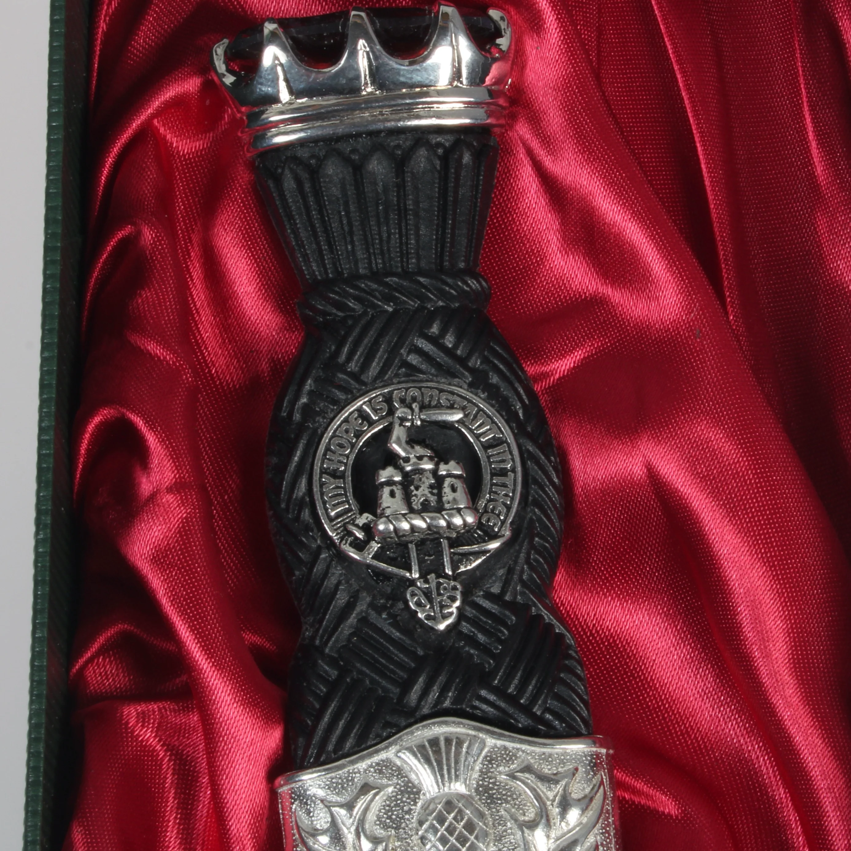 MacDonald of Clanranald Clan Crest Stone Top Thistle Design Sgian Dubh - Image 2