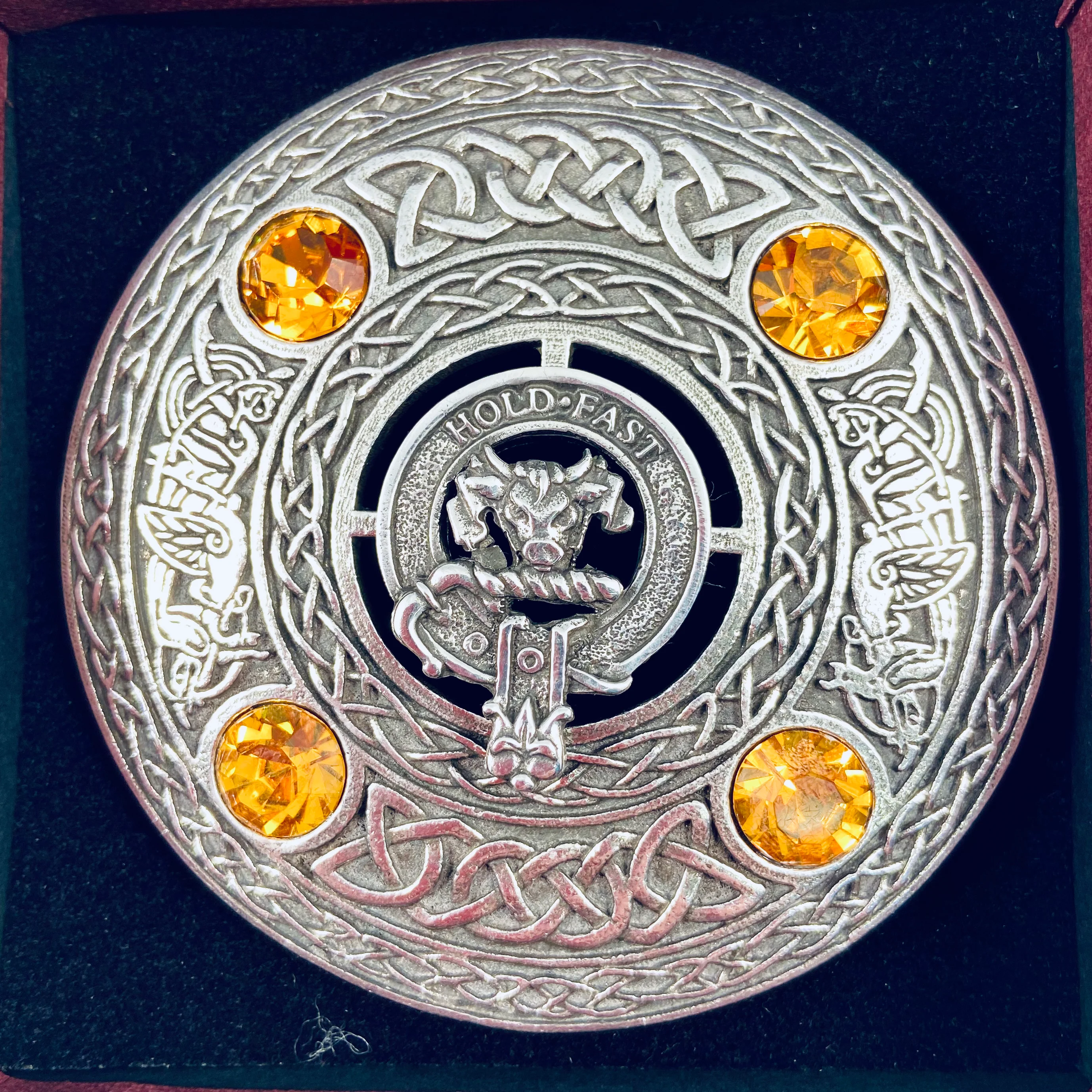 MacLeod Clan Crest Pewter Plaid Brooch - Image 2