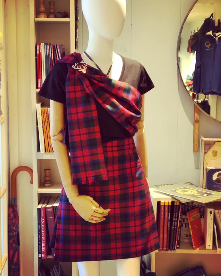 MacLeod of Lewis Modern Mini Kilt with Free Sash to Match - Image 4