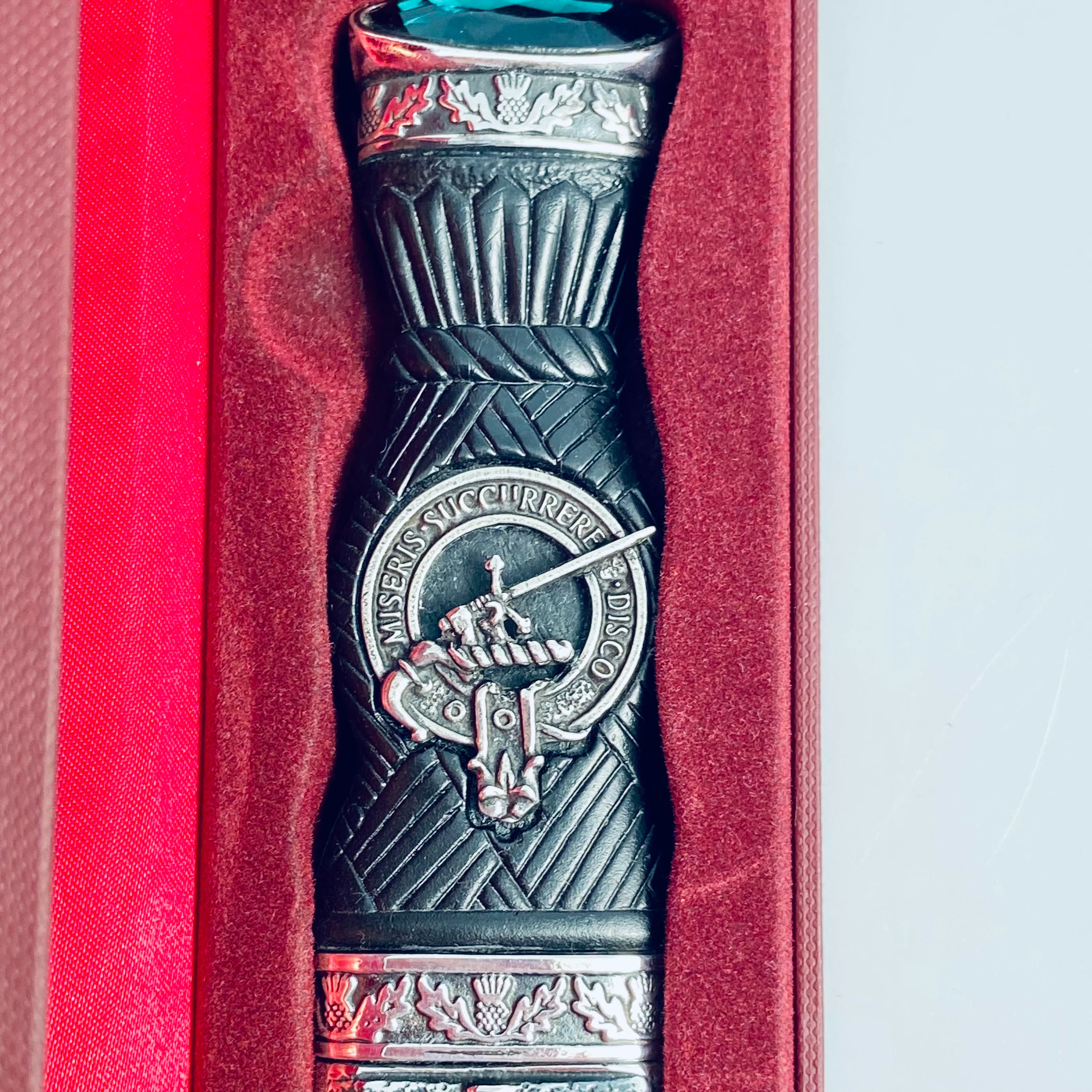 MacMillan Clan Crest Sgian Dubh - Stone Top - Image 3