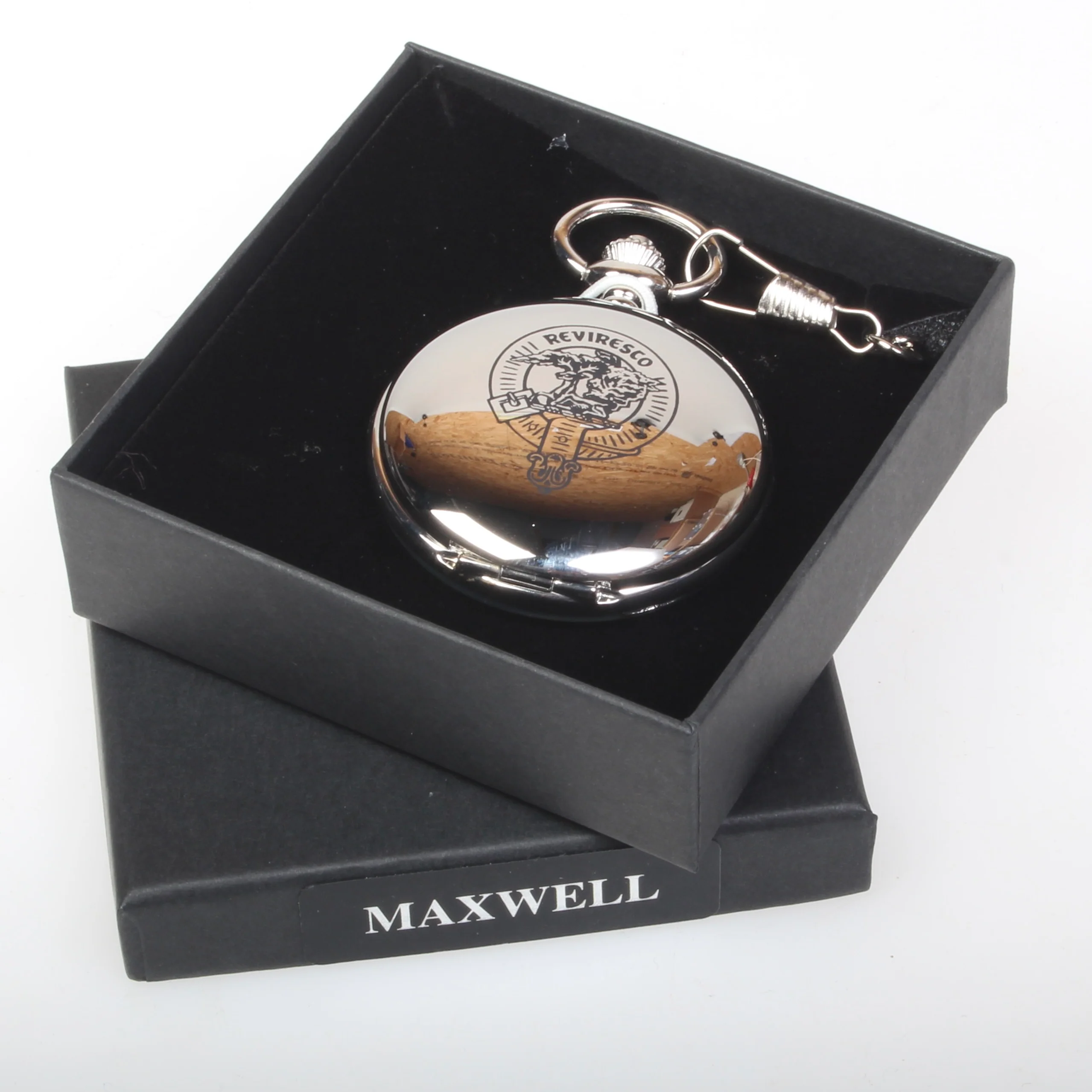 Maxwell Clan Crest Engraved Pocket Watch - Image 2