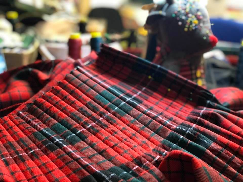 Nicolson Modern Hand Stitched Kilt - Image 3