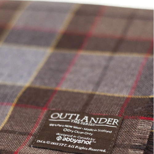 Official Outlander Wool Tartan Shawl. - Image 3