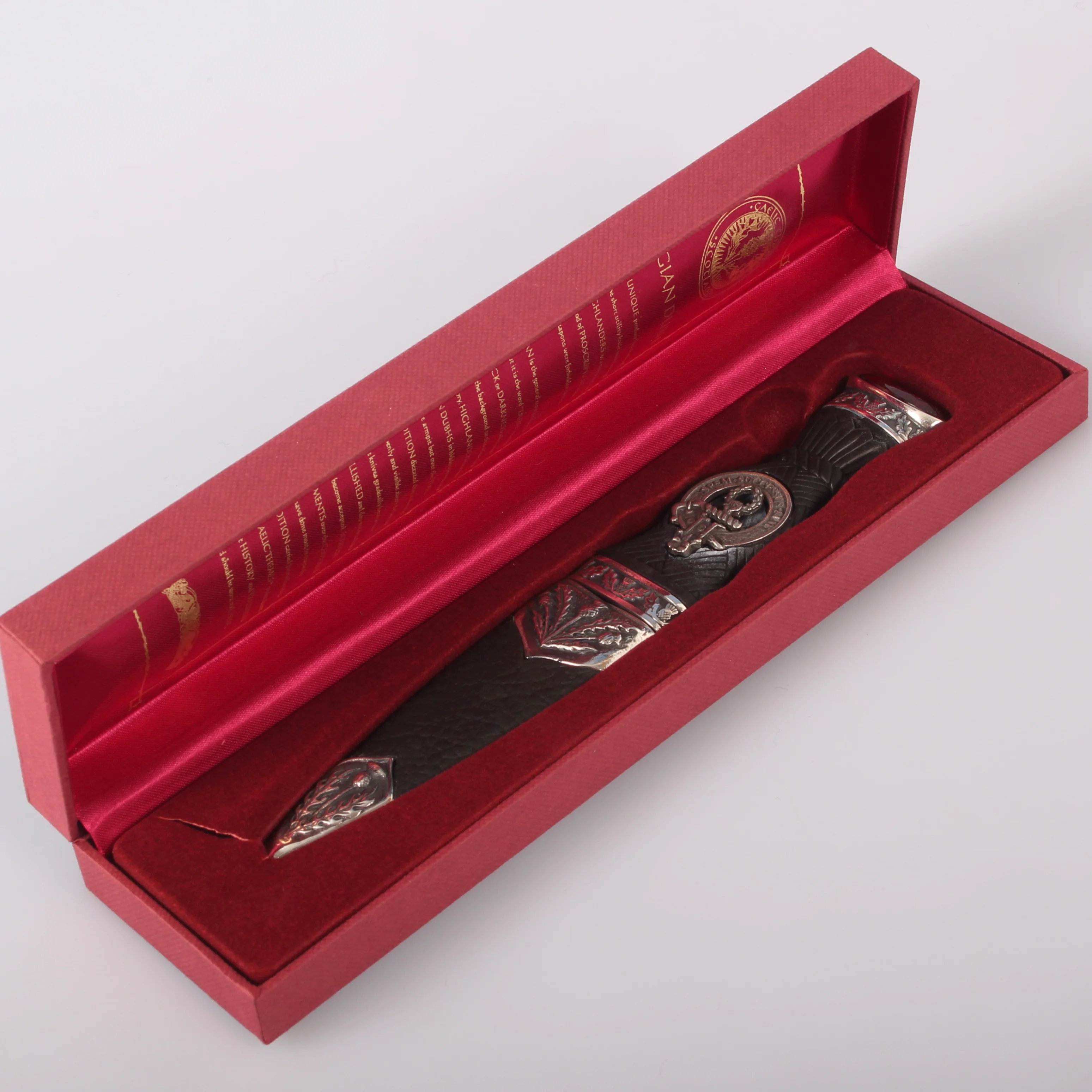 Ross Clan Crest Sgian Dubh - Stone Top - Image 3