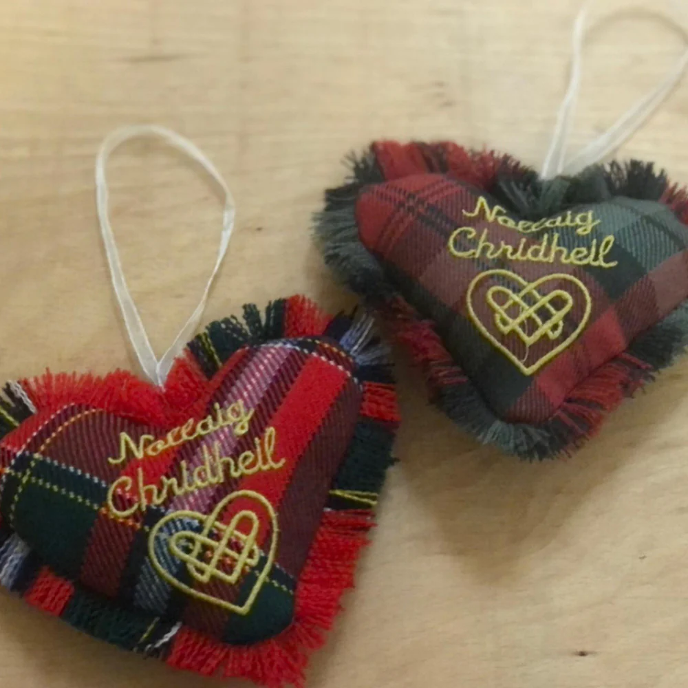 Tartan Heart Christmas Ornament in Any tartan - Image 2