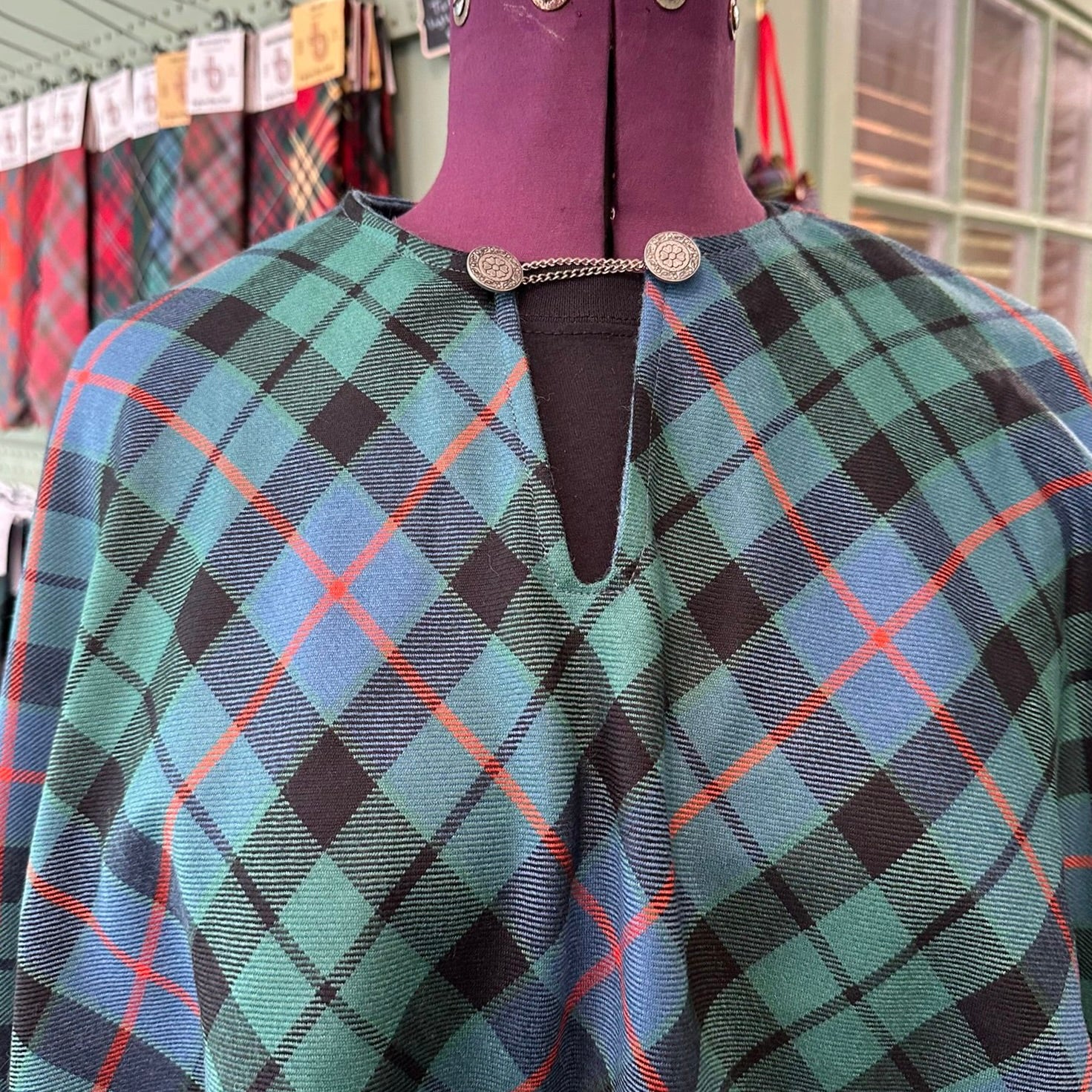 Tartan Poncho - Reiver - Image 4
