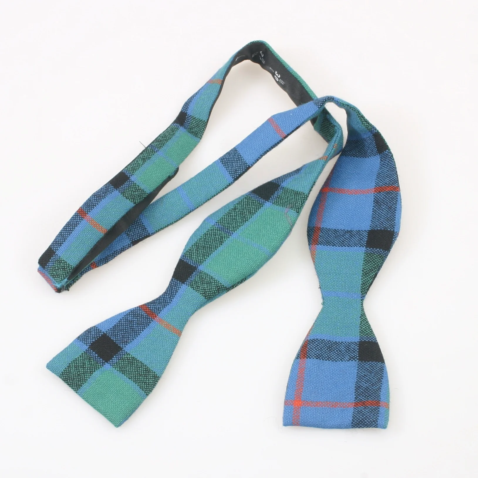 Tartan Self Tie Bow Tie - Wing Collar (100% Wool) - Image 2
