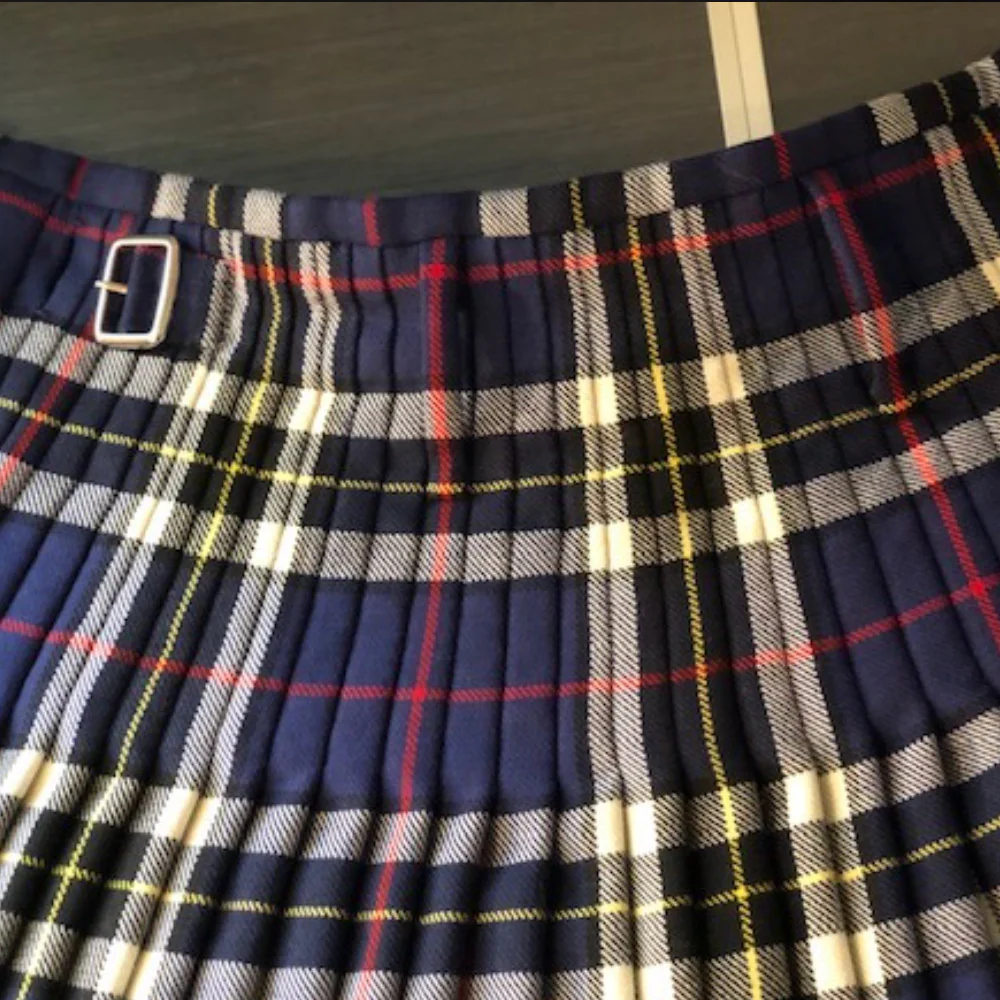 Thompson Blue Modern Heavyweight Hand Stitched Kilt - Image 3