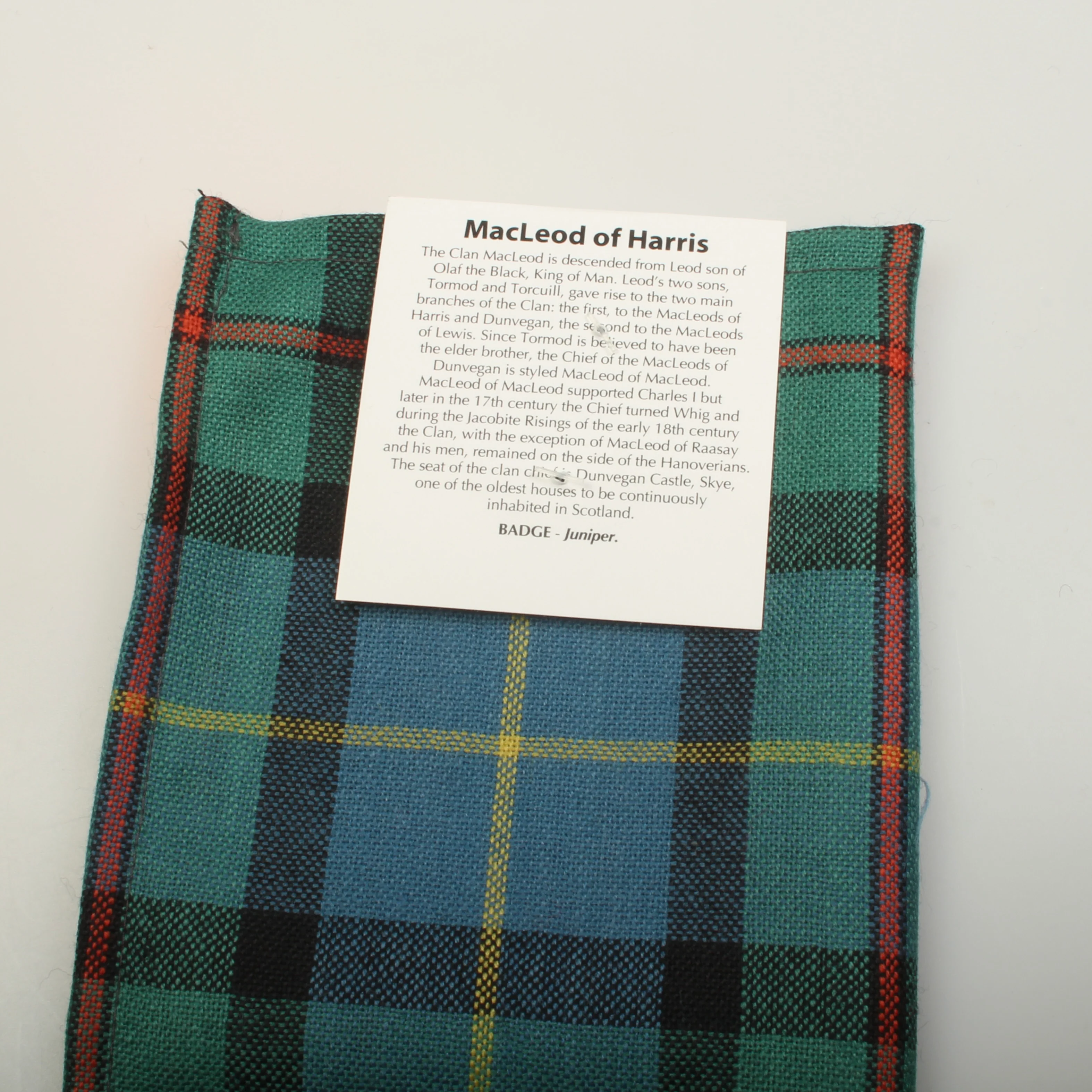 Tie and Pocket Square Gift Set - Macleod of Harris Ancient Tartan - Image 3