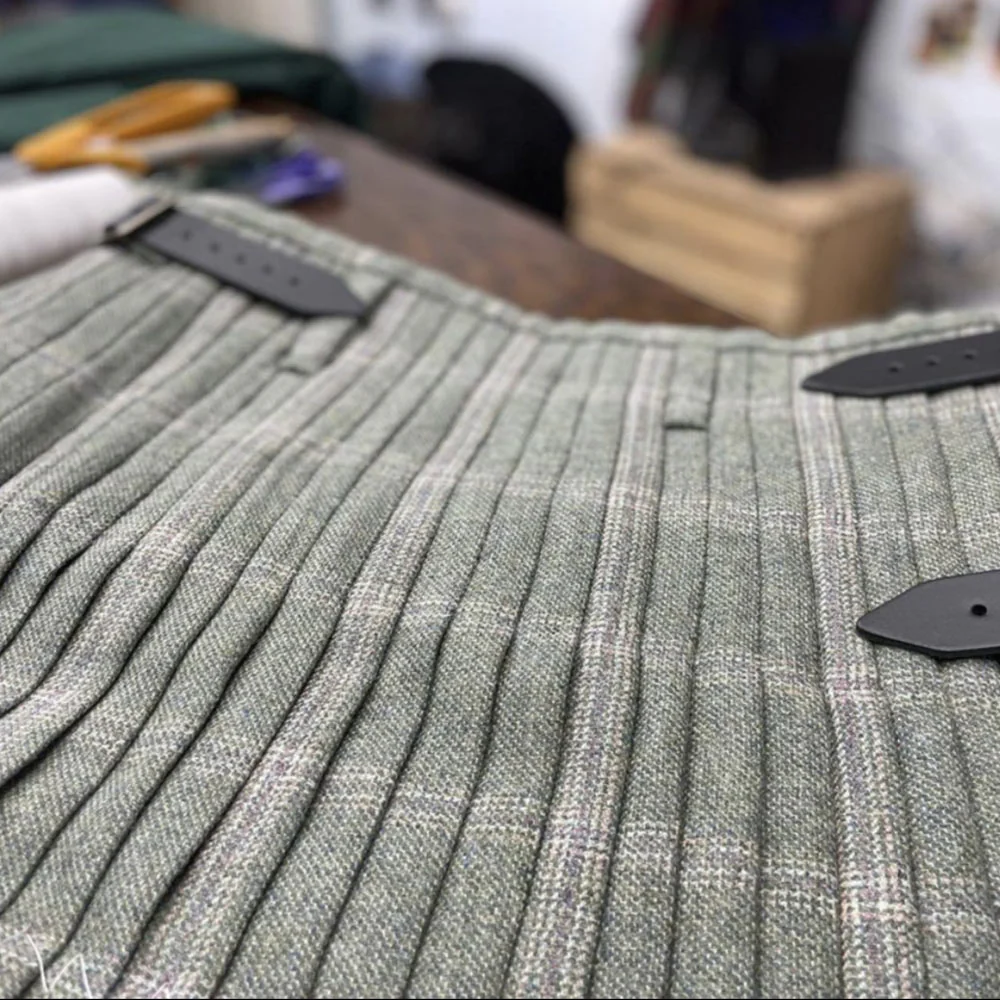 Woodpecker Tweed Hand Stitched Kilt - Image 2