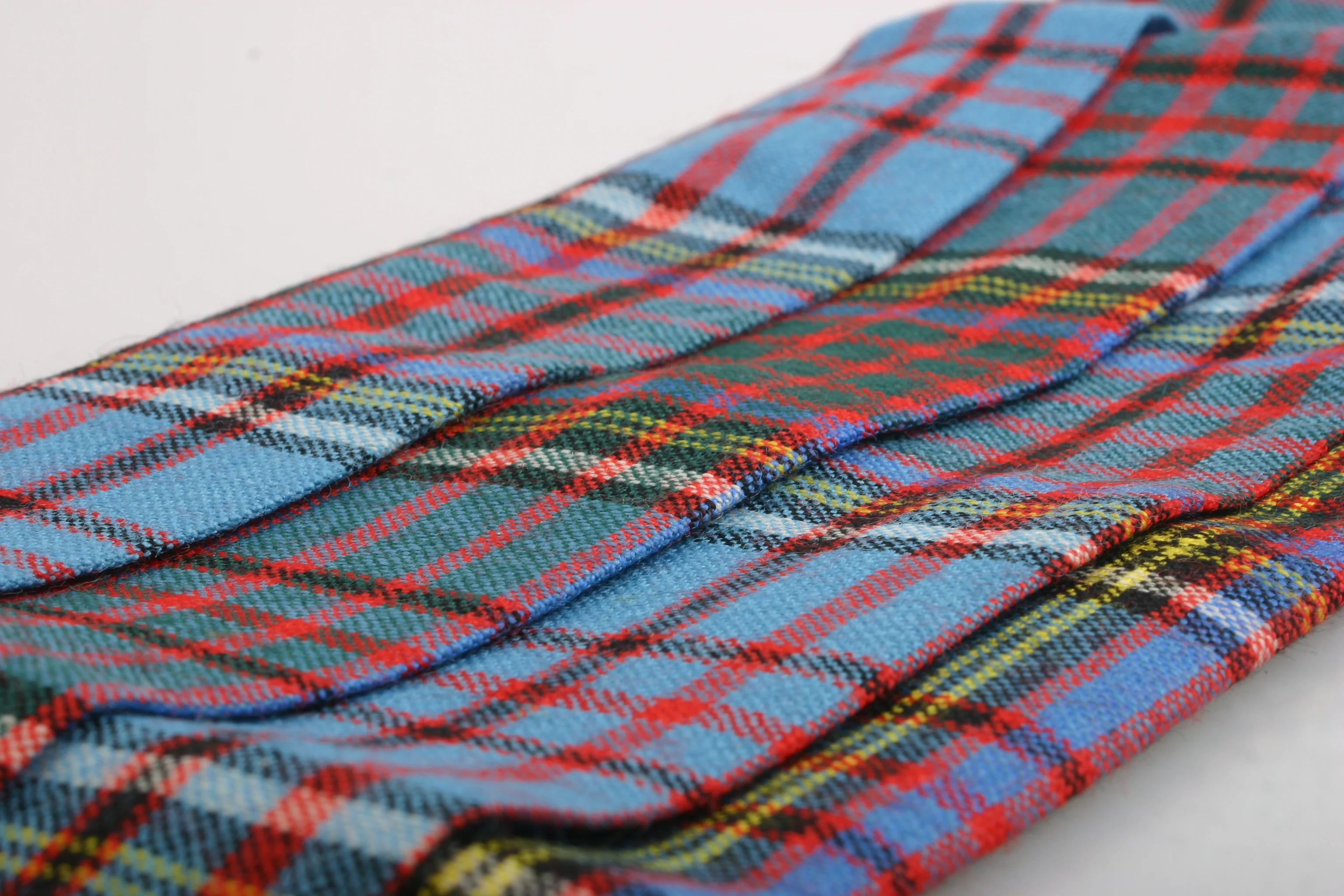 Wool Cummerbund in Anderson Modern Tartan - Image 4