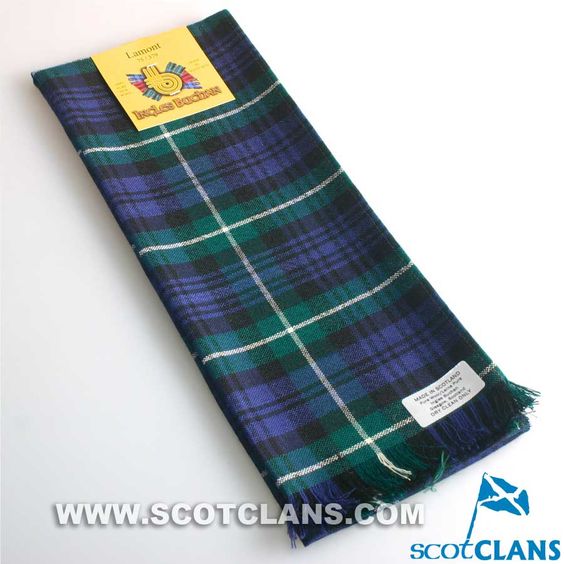 Wool Scarf in Lamont Modern Tartan - Image 2