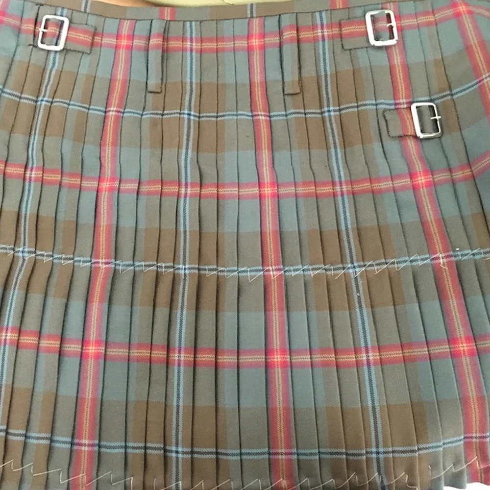 Young Weathered Heavyweight Hand Stitched Kilt - Image 2
